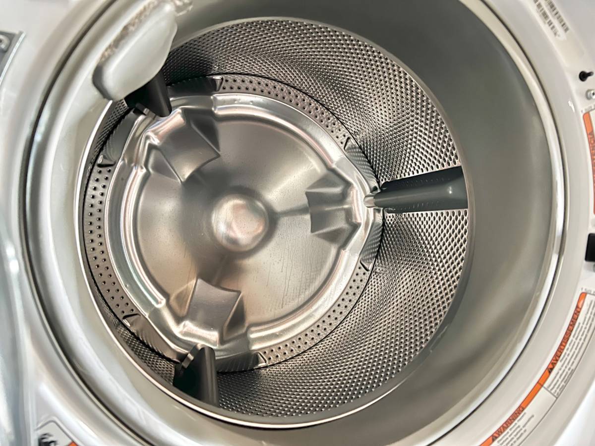 27 Inch Kenmore Elite Front Load Washer 110.42922201 , White , Electric 110v , 131301