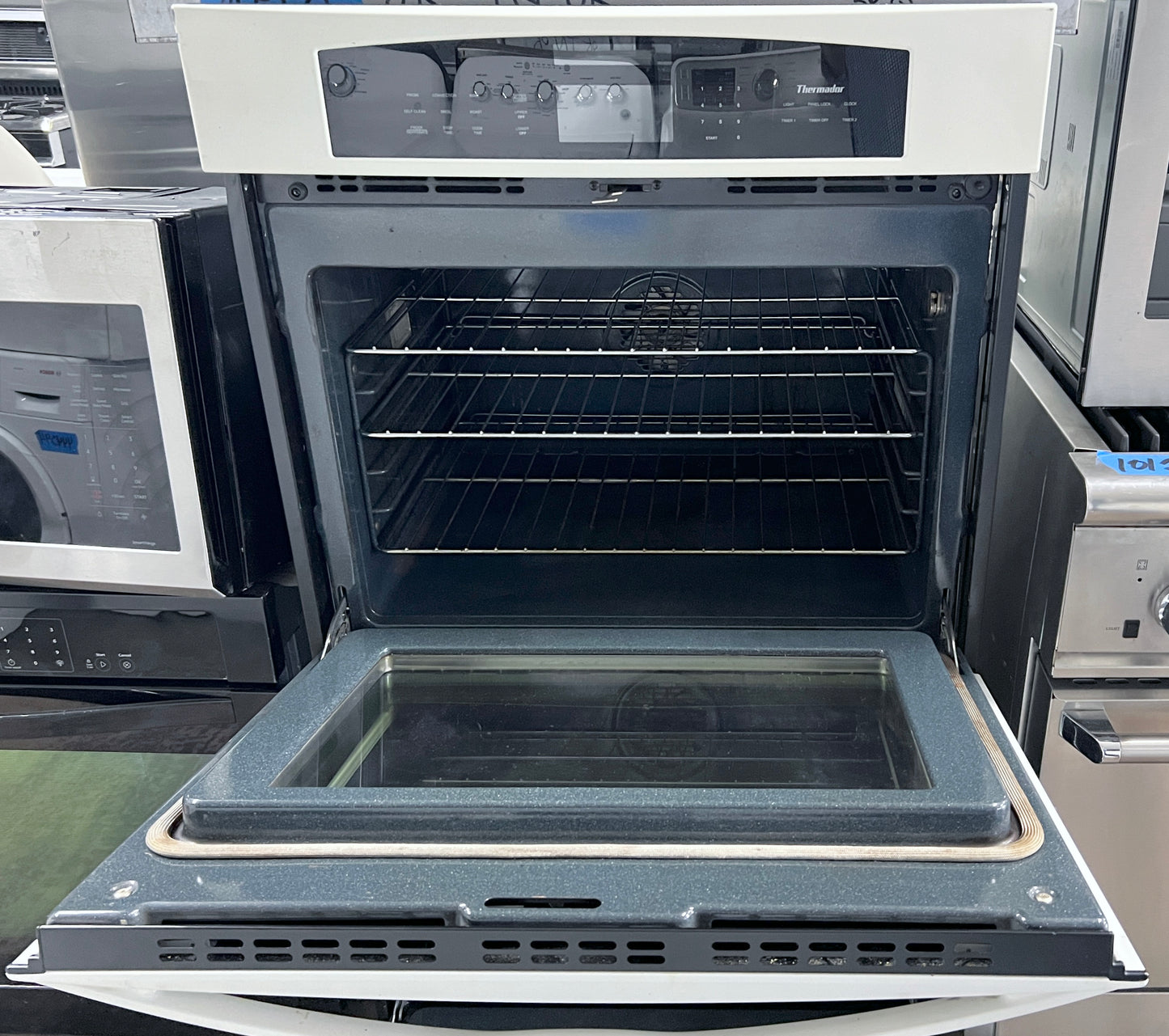 Thermador 專業 30 吋電壁式雙對流烤箱,C302UW,白色 888055