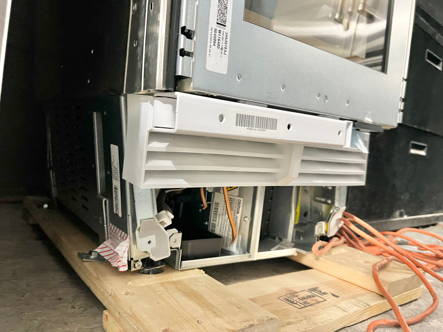 Subzero 18 Inch Built In Dual Zone Smart Wine Cooler , DEC1850W, 59 Bottle , Panel Ready , LED, Left Hinge, 444265