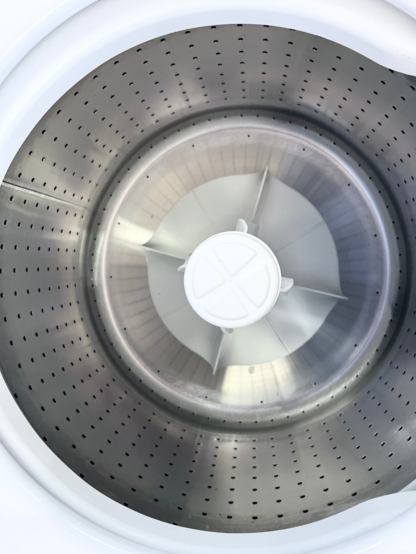 27 Inch Speed Queen Top Load Commercial Coin Operated Washer Machine , White , Coin Drop Mechanism , 444485