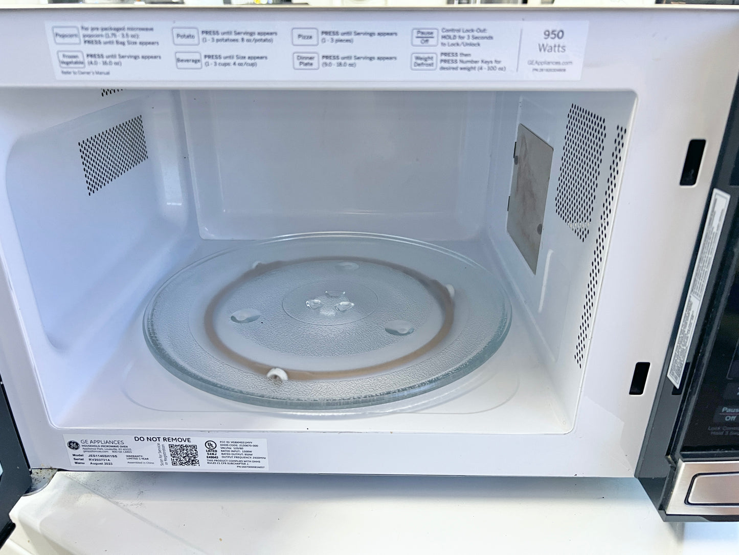 1.1 Cu Ft GE CounterTop Microwave , Stainless Steel , JES1145SH1SS , 444499