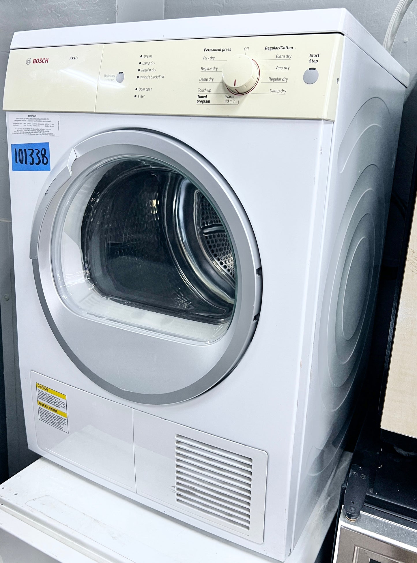 24 Inch Bosch WTV76100US Front Load Electric Dryer 3.9 cu. ft. Stackable , Vented , Axxis Series , 101338