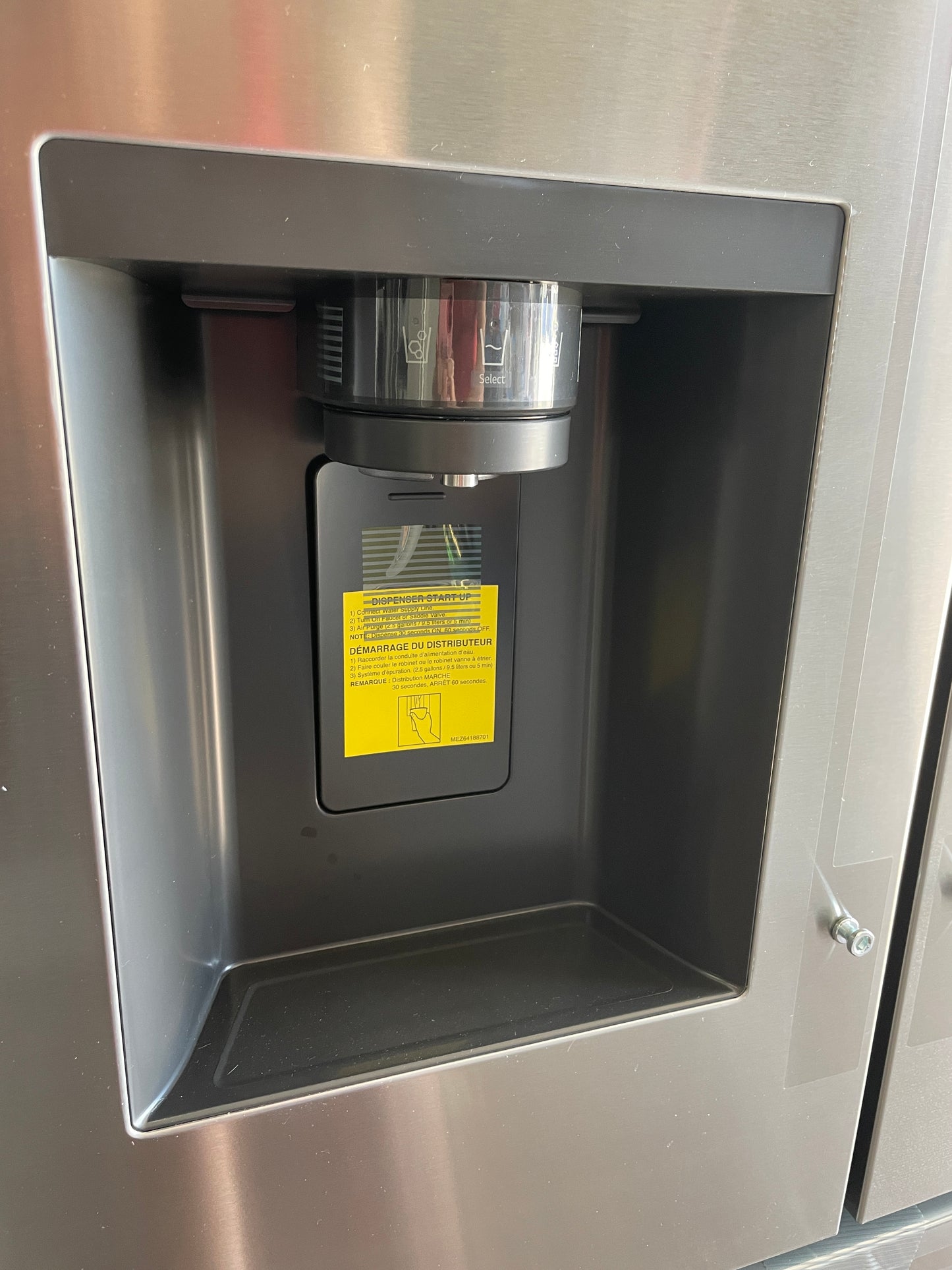 1 Year Warranty New Open Box 36 Inch Wide Counter Depth MAX Refrigerator 26 Cu Ft , LCFC26XSS , French Door Refrigerator PrintProof Stainless Steel , Dual Ice Makers , 444145