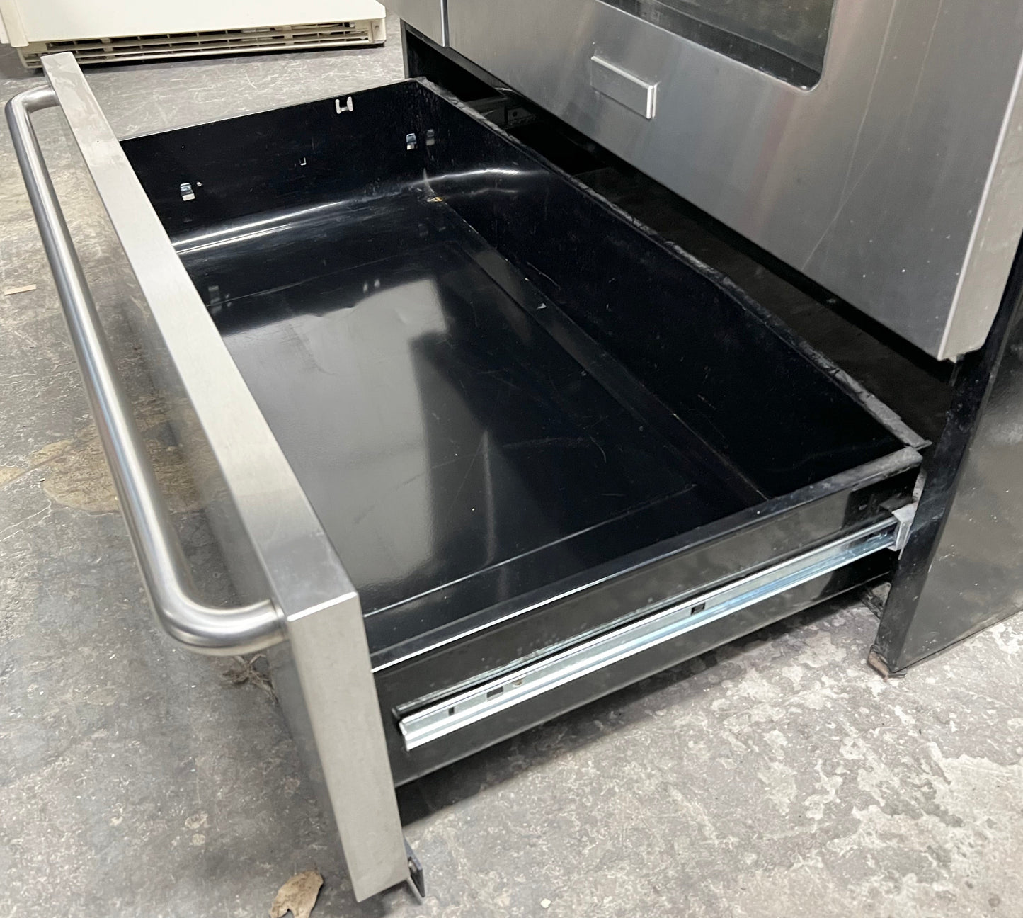40 Inch Frigidaire Professional Electric Range GlassTop , Convection Oven , Double Oven , Stainless Steel , 444120