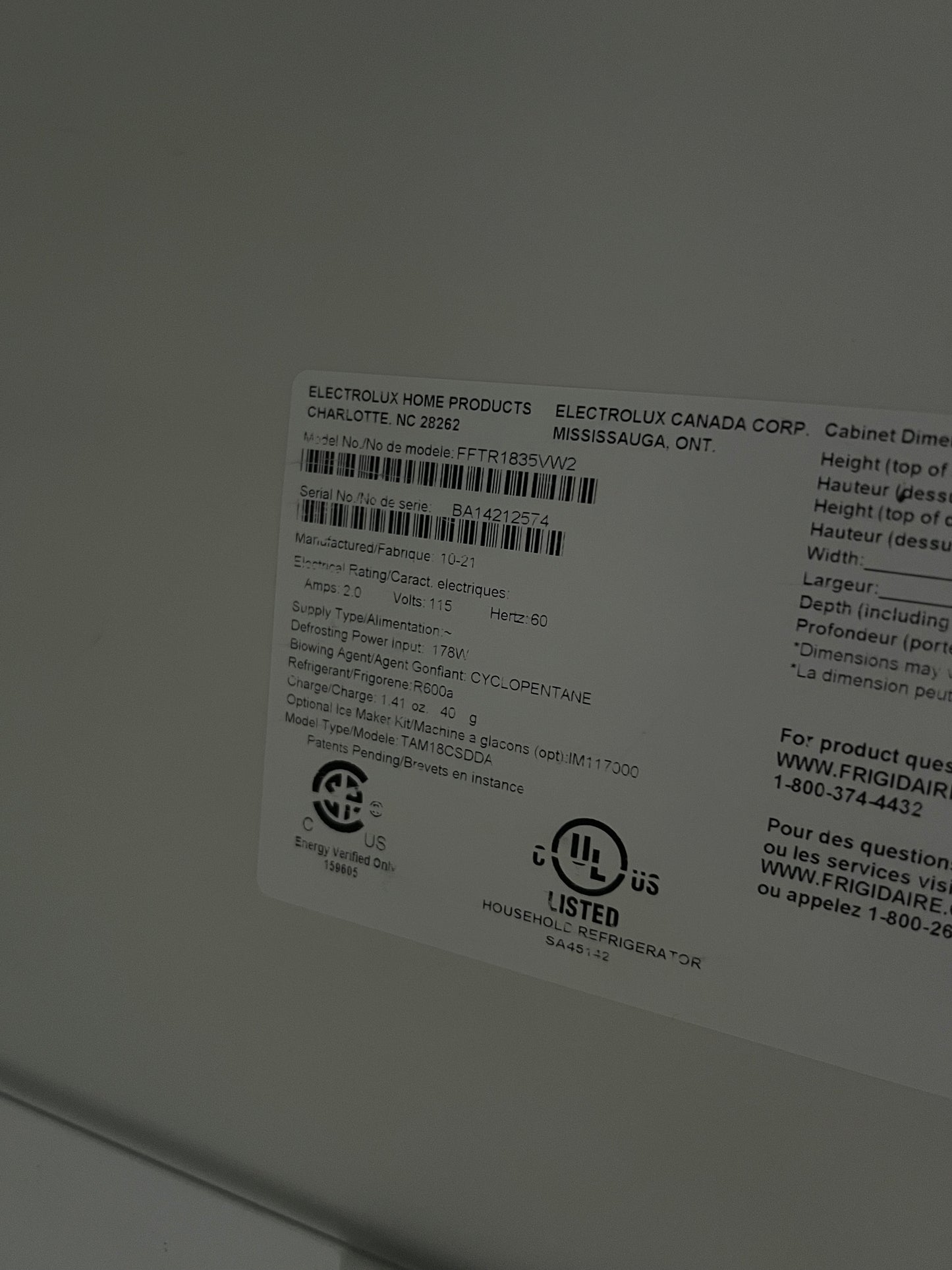 Frigidaire 30 Top Freezer Refrigerator In White, FFTR1835VW2, 444324