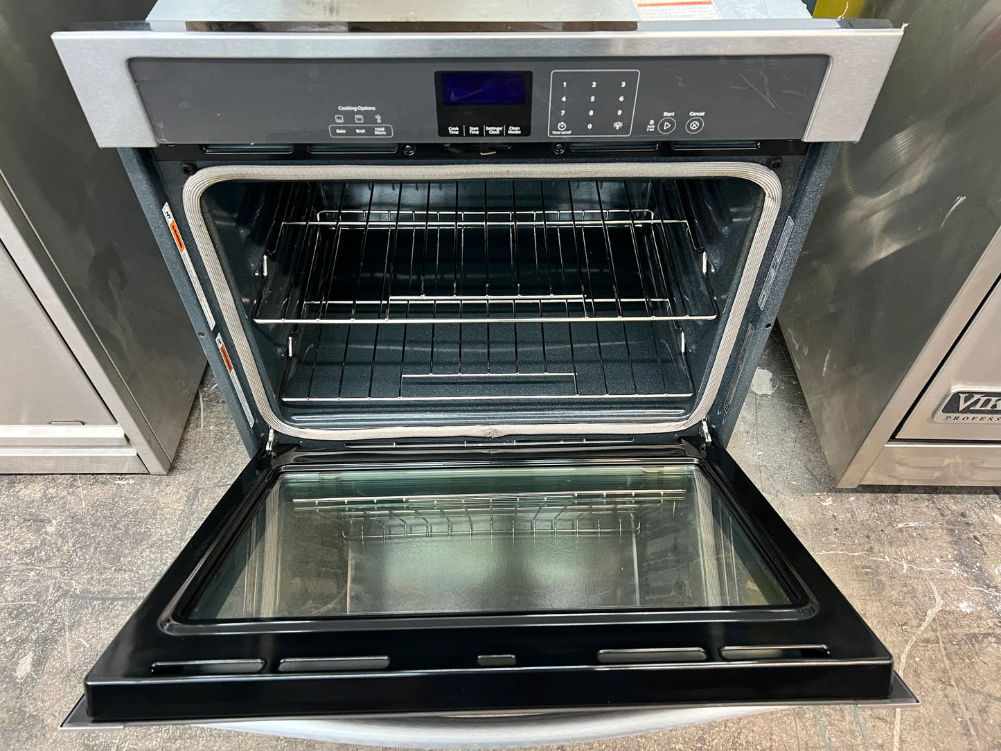 30 INCH Whirlpool WOS51EC0AS Single Wall Oven * New Open Box * Stainless Steel , Self Clean , 5 Cu FT , Under counter or Wall Mount , 40 AMP , 3600 Watts