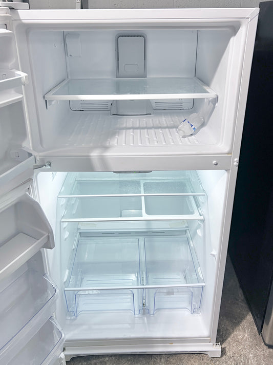 Whirlpool WRT311FZDW 33 Inch Top Freezer Refrigerator 20.5 Cu. Ft. Capacity, Frameless Glass Shelves, Flexi-Slideâ„¢ Bin, ADA ,White , 373867