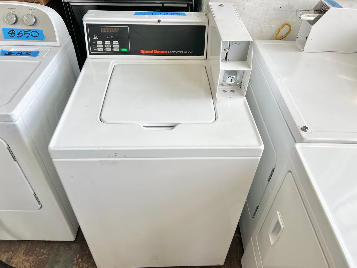 27 inch Speed Queen Commercial Coin Operated Washer Machine Coin Box Included , Coin Drop, White , Heavy Duty , 444142