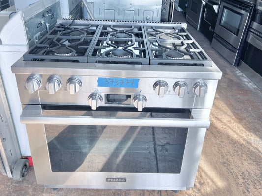 Miele 36 inch HR1134G Gas Range 6 Burners, Simmer, Convection Oven, Stainless Steel , 373779