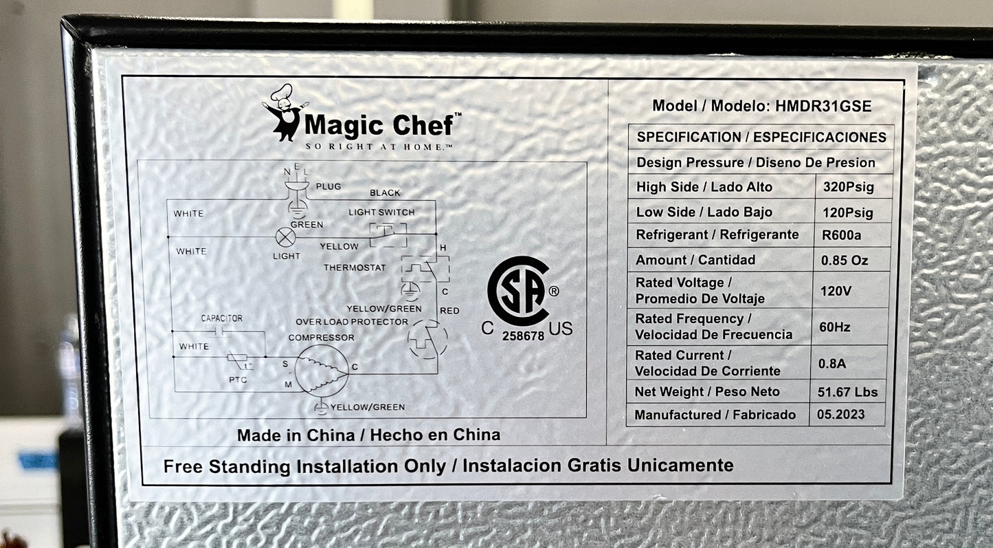 Magic Chef Top Freezer 3.1 Cu Ft Refrigerator, Stainless Steel , HMDR31GSE, 101211 * New Open Box * Compact