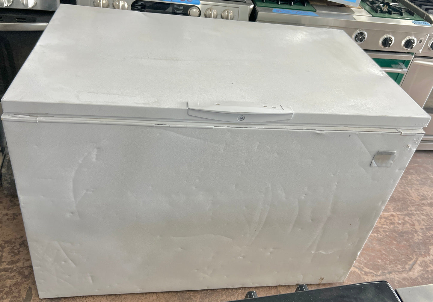 49 Inch Kenmore Chest Freezer White , Used , 444507