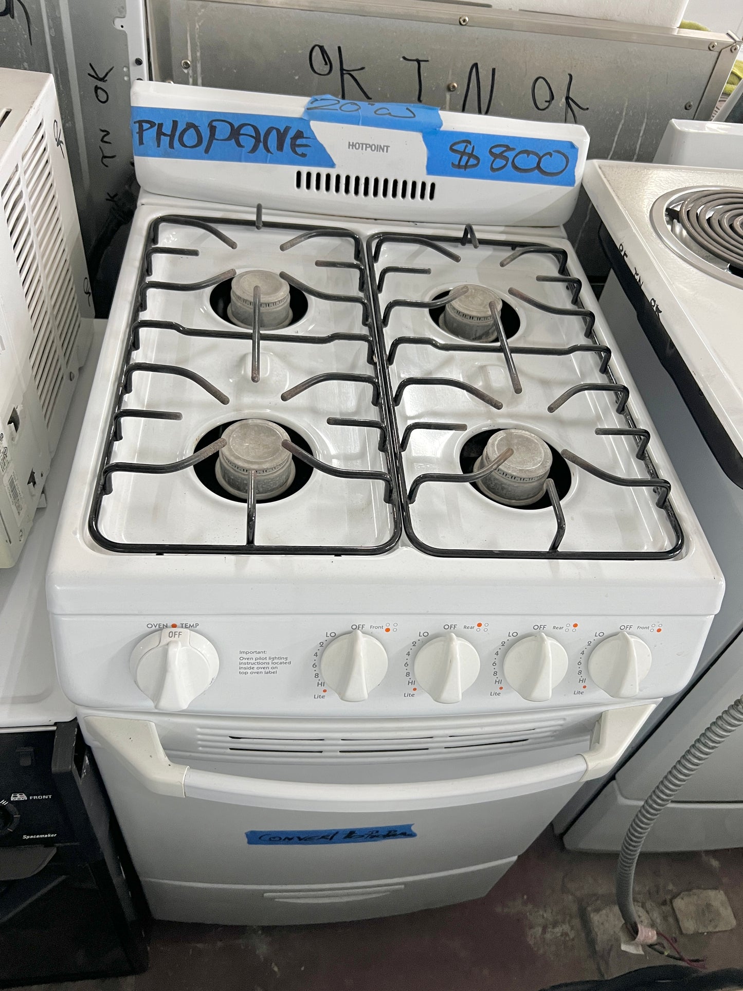 20 Inch Hotpoint Gas Range in LP 4 Burner , White , Propane Ready , 444185