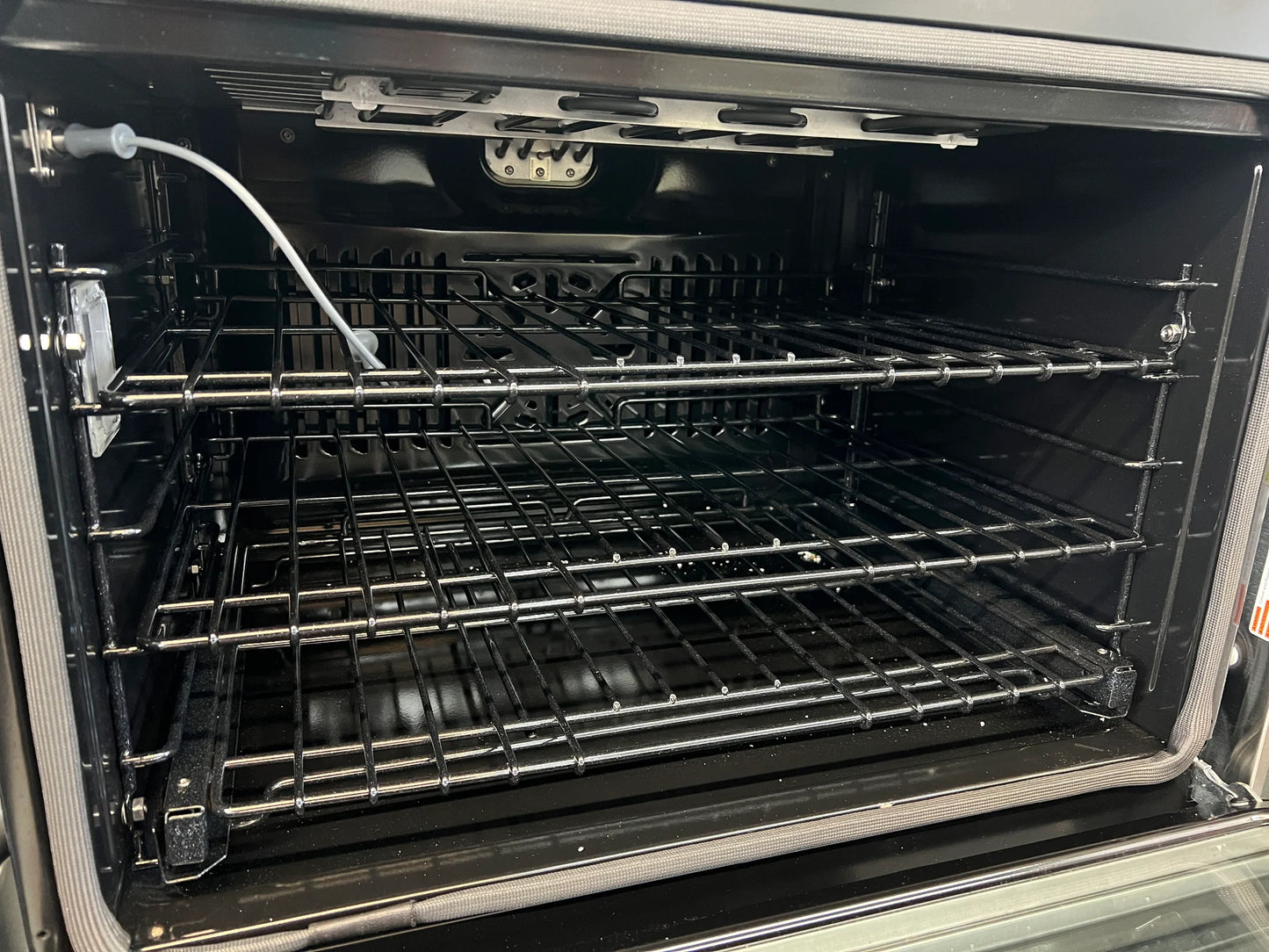 GE Monogram Statement Series ZTD90DPSNSS Double Convection Smart Electric Wall Oven 10 Cu. Ft., True European Convection, Self-Clean, Steam Clean Sabbath, Proof, Warm Mode, New Open Box 30 Inch 369236