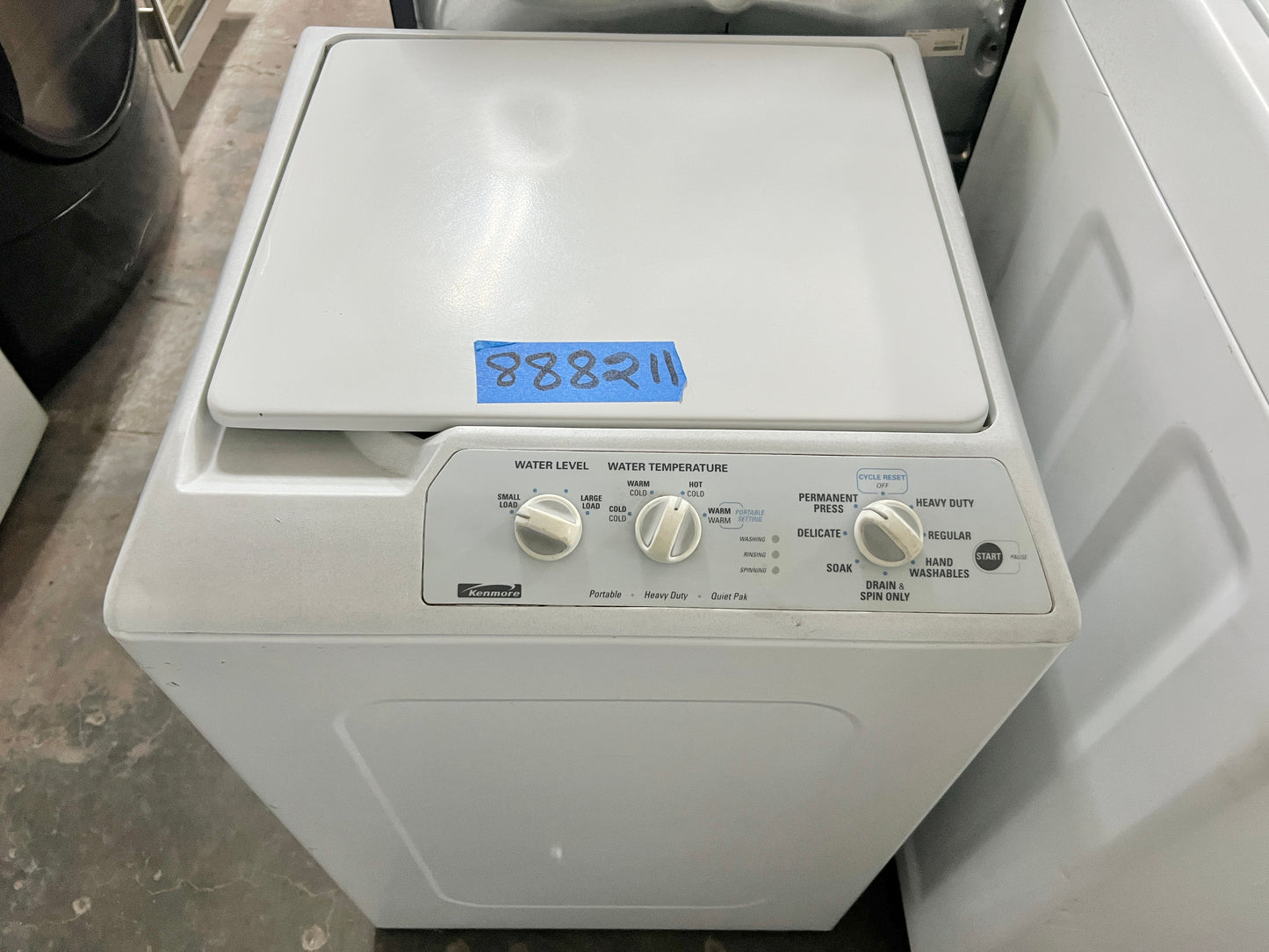 Kenmore 便攜式重型頂部負載洗衣機白色 888211