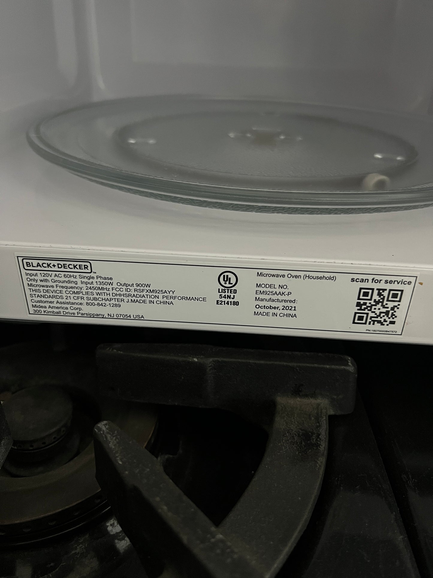 Black Decker, Over The Counter Microwave in Stainless Steel, 999416, EM925AAK-P