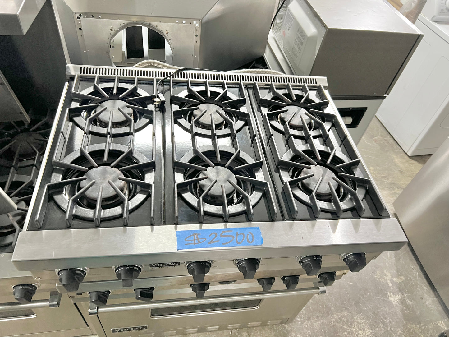 36 Inch Viking Gas Rangetop 6 Open Burner Stainless Steel , Natural Gas , Used Condition , 444260