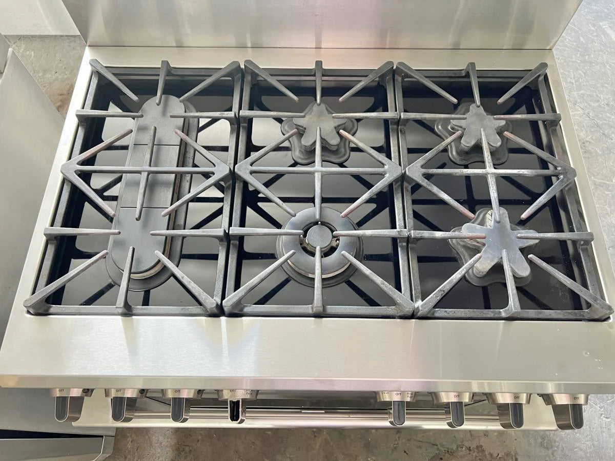 36 Inch Kenmore Pro Dual Fuel Gas Range , 6 Sealed Burners , Natural Gas , 220V 790.79623700  444270