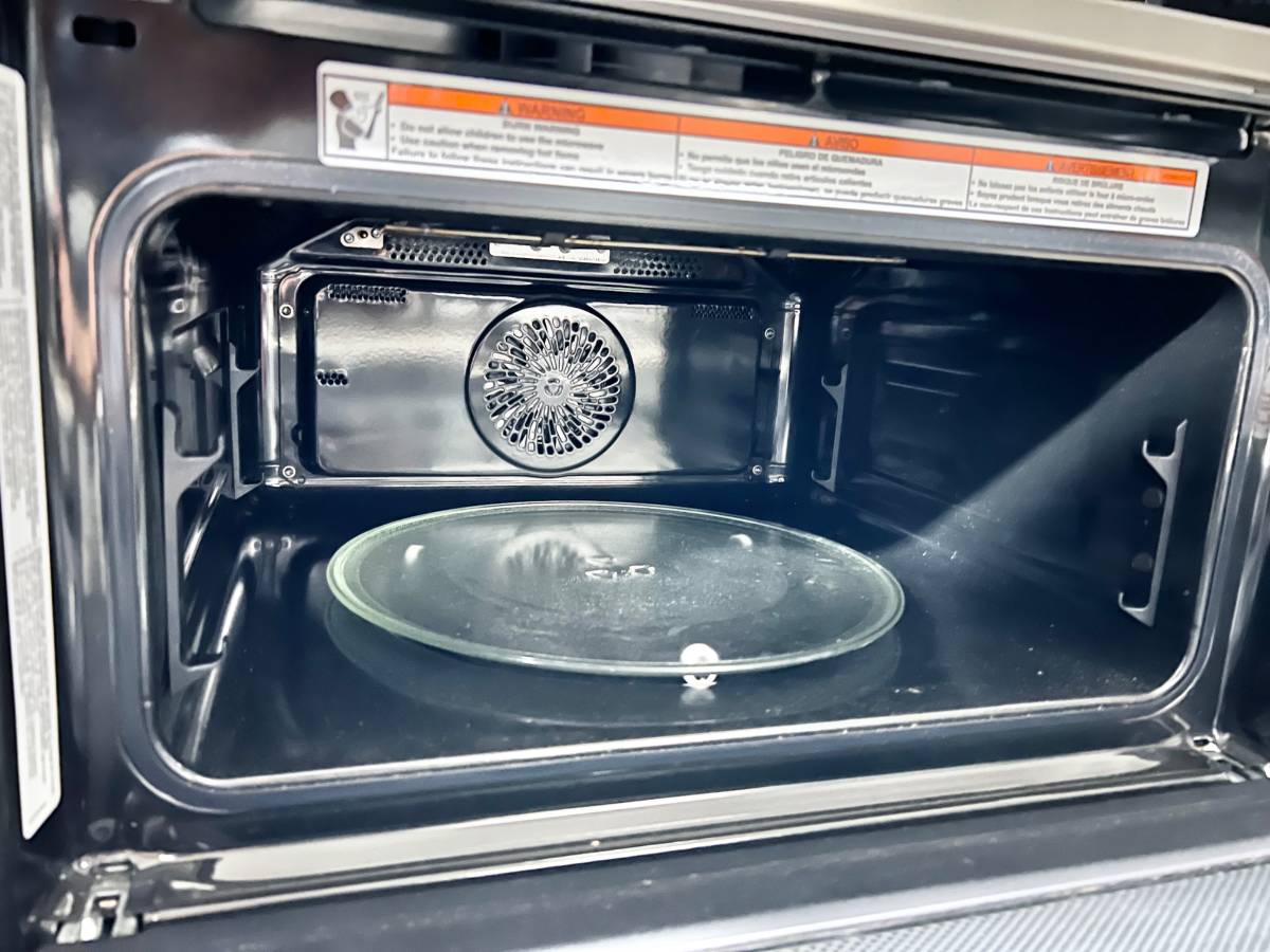 27 Inch Frigidaire  GCWM2767AF Combination Electric Wall Oven , AIR FRY , 5.5 Cu. Ft. Convection Oven, Steam Self Clean,  Steam Bake, Microwave,  Sabbath Mode, Star-K Stainless Steel   444400