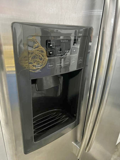 33 Inch Side-by-Side Refrigerator, GSE22ESHCSS with 21.8 cu. ft. Capacity,  Stainless Steel , 444371
