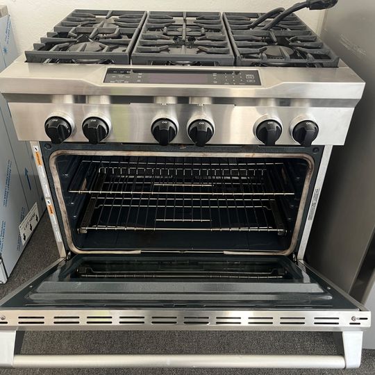 36 Inch KitchenAid KDRS467VSS 6-Burner Dual Fuel Natural Gas Range in Stainless Steel , 369283