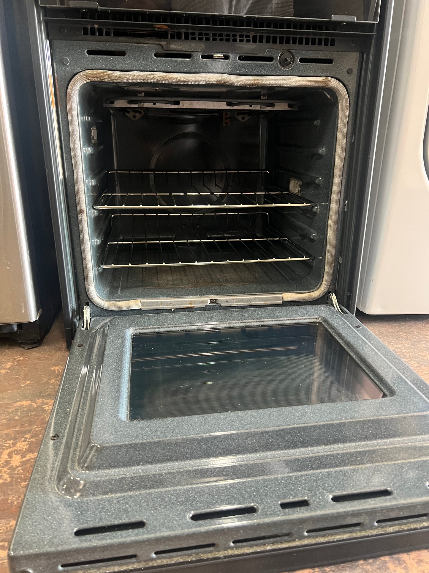 KitchenAid Superba 24 inch Double Oven In Black, KEBS247DBL2, 999508