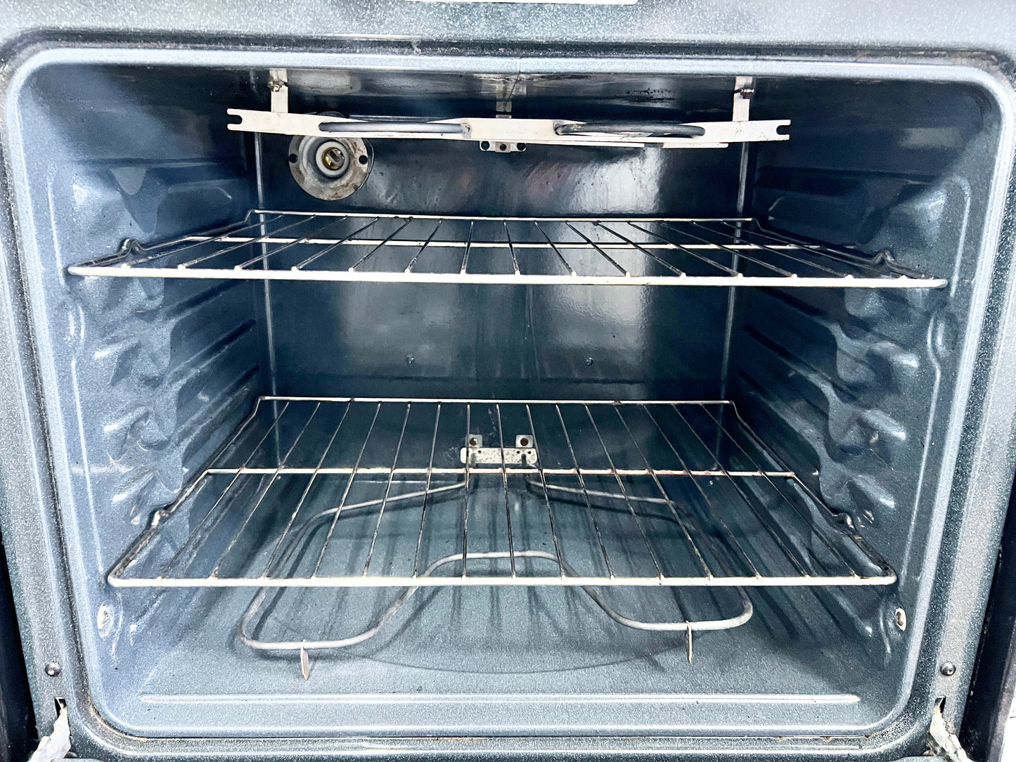 30 Inch GE Electric Range 4 Burner , JBP23DR3BB , Black , Coil Element Top, 444191