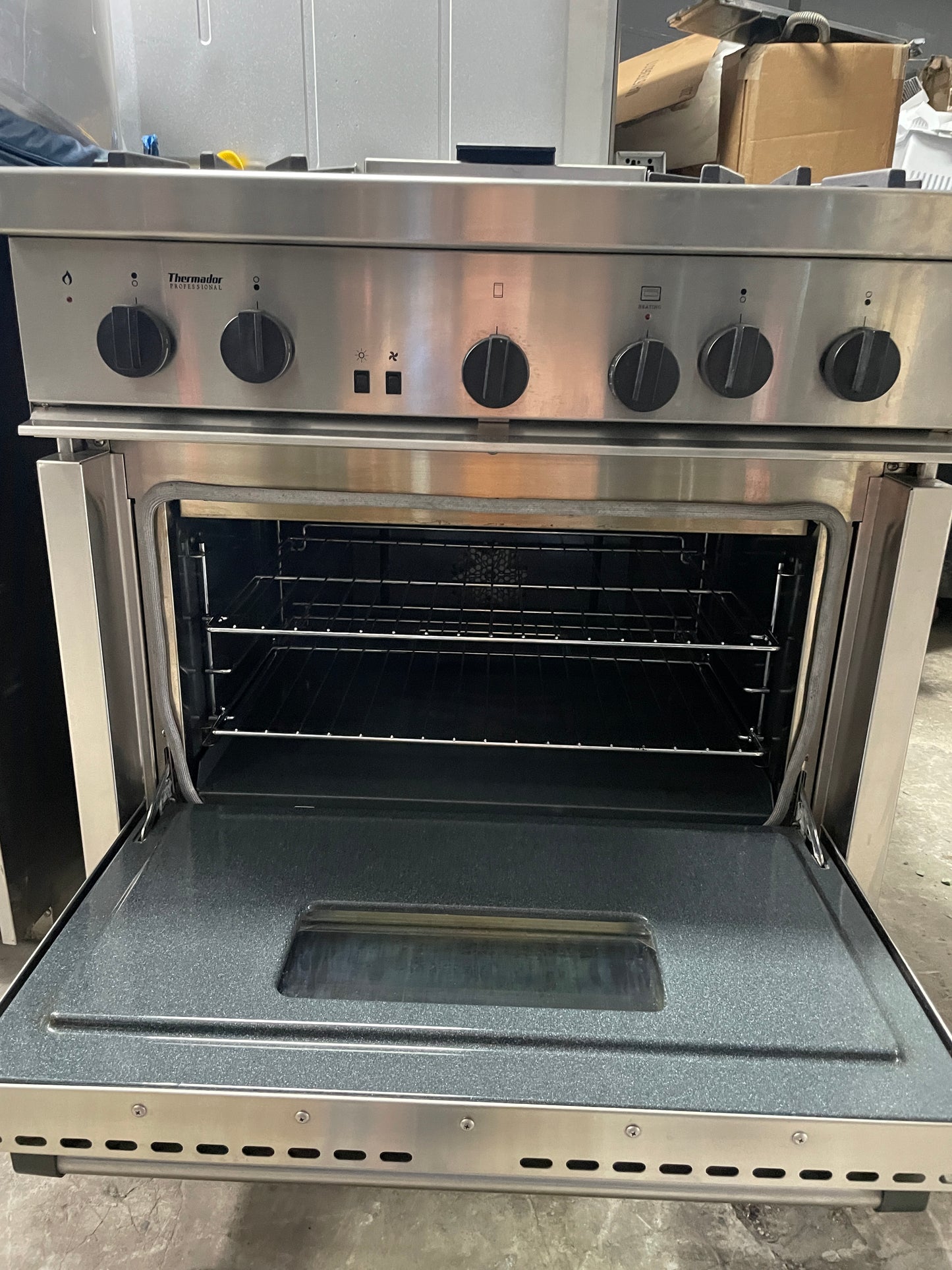 Thermador 36 All Gas Range With Griddle In SS, PRG364GDUS, 999743