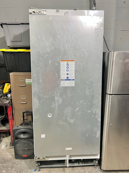 Thermador 36 Inch , T36IR905SP, Panel Ready Built In Smart Refrigerator , 20.6 Cu Ft , Pane Ready , New Open Box , Column, 444266