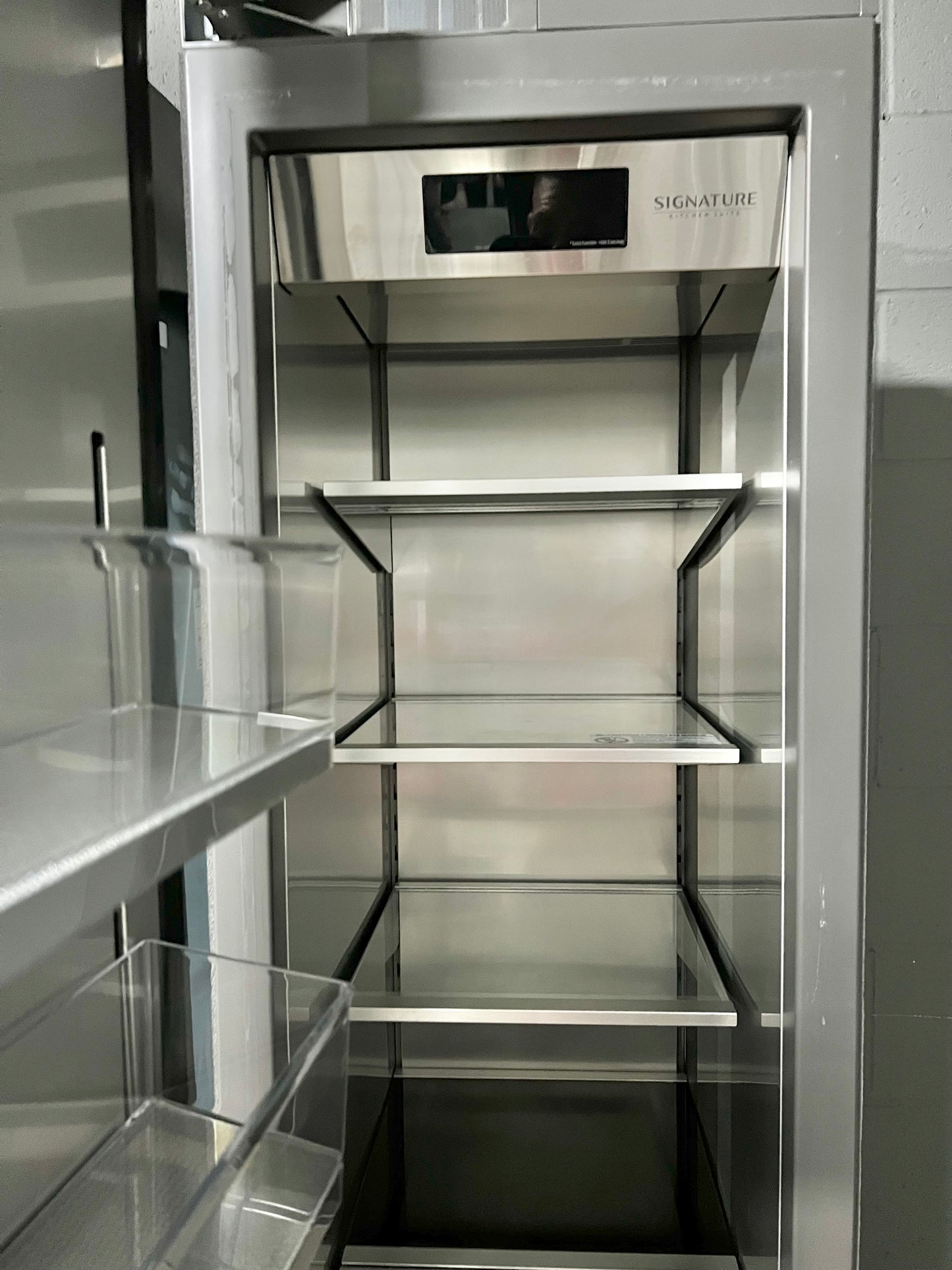 Signature Kitchen Suite 18 Inch Freezer Column SKSCF1801P ,  Panel Ready or Stainless Steel , Sabbath , Star K Certified , Energy Star , Adaptive Defrost , Precise Temperature, New Open Box , 444267