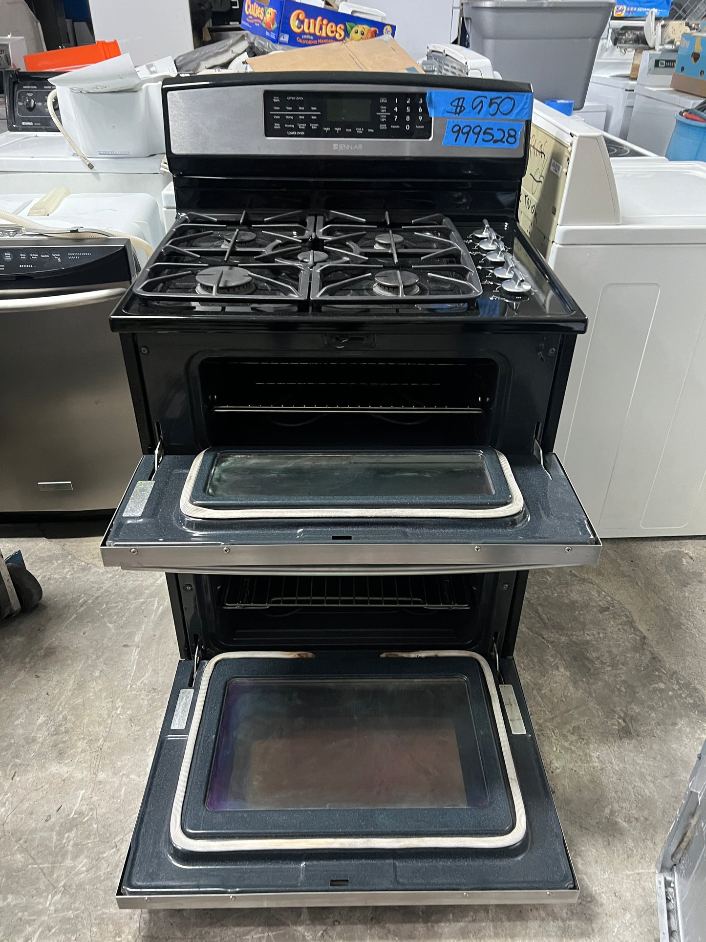 Jenn Air 30 Gas Range With 5 burners, Stainless Steel, 999528