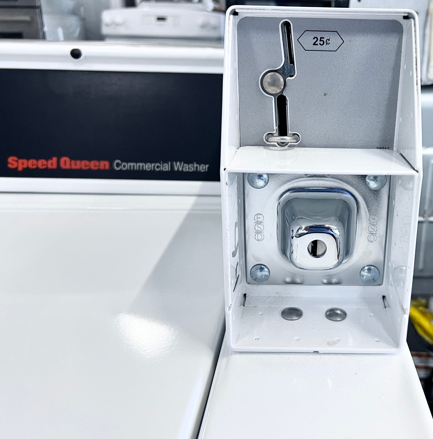 27 Inch Speed Queen Top Load Commercial Coin Operated Washer Machine , Coin Drop up to $ 9.99 Set Price , 444486