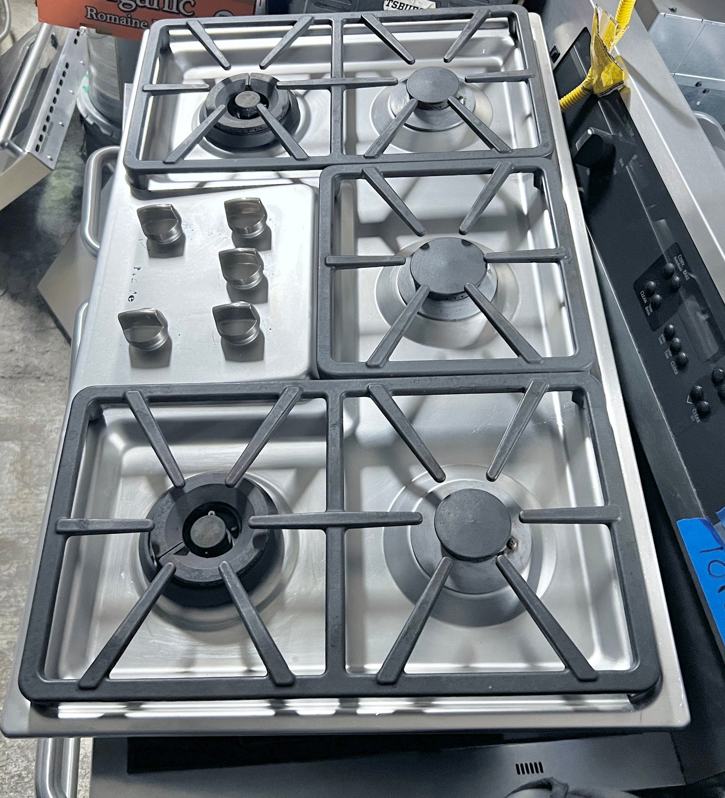 36 Inch Miele  KM3474GSS Stainless Steel Gas Cooktop 5 Sealed Burners , Natural Gas