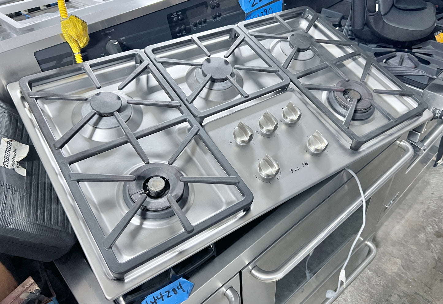 36 Inch Miele  KM3474GSS Stainless Steel Gas Cooktop 5 Sealed Burners , Natural Gas