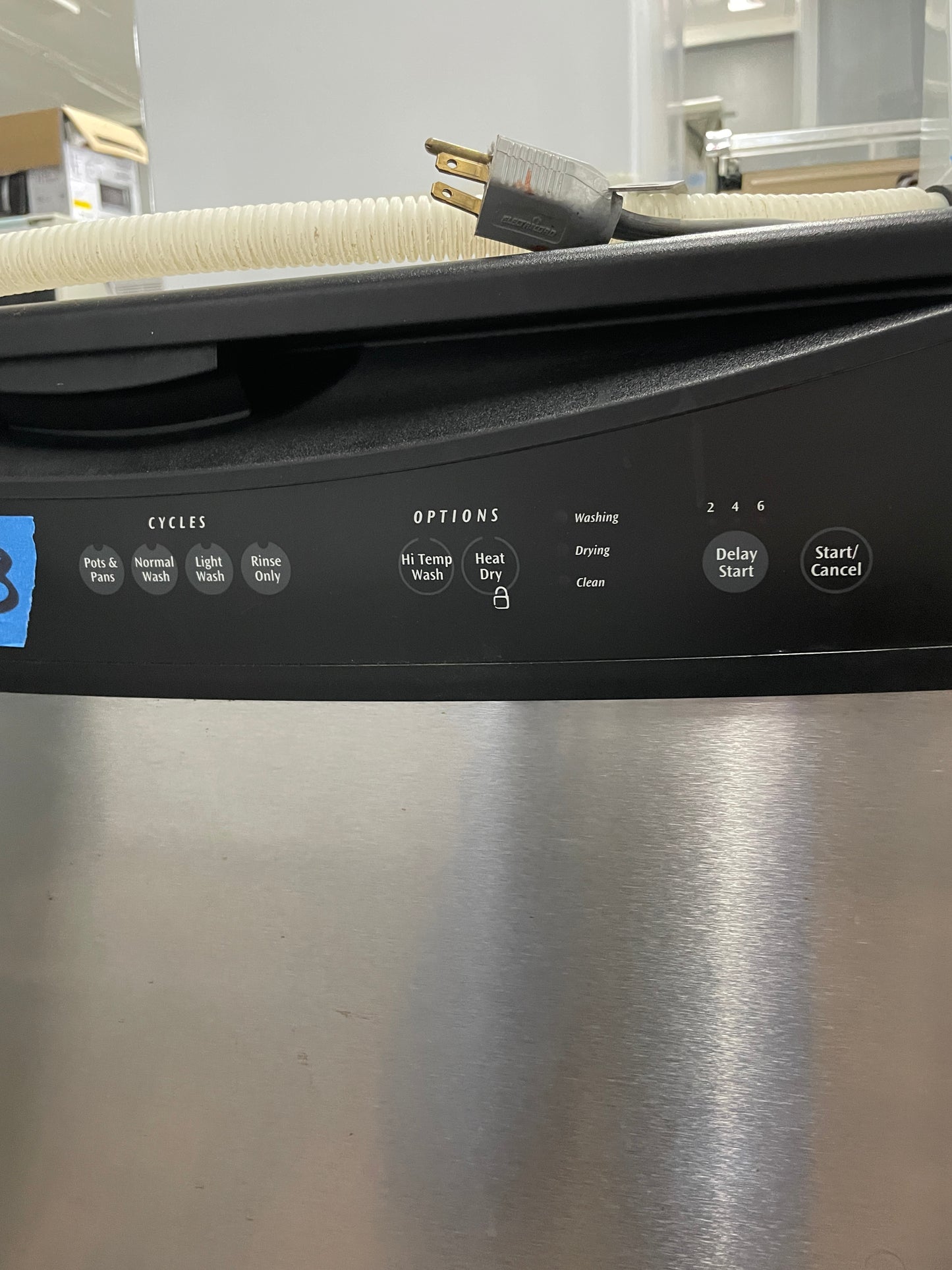 Frigidaire 24 Dishwasher In Stainless Steel FDB1100RHC2, 999763