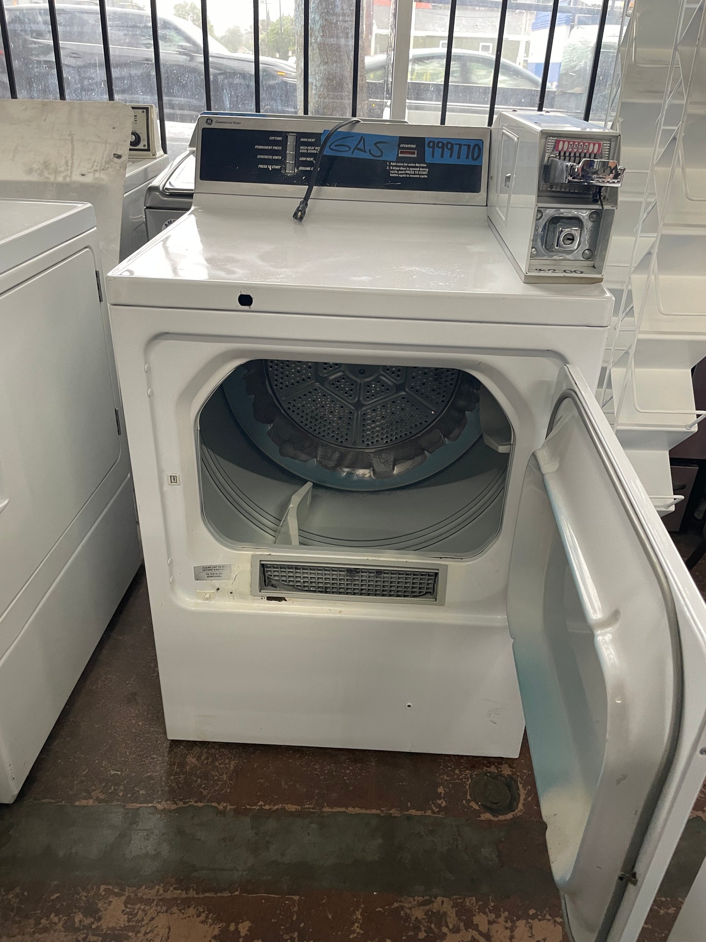 GE Commercial Coin Operated Gas Dryer In White 999770