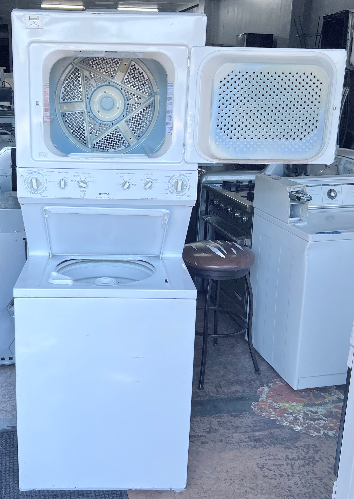 27 Inch Kenmore Gas Laundry Center Washer Dryer Stackable , 417.97972700 , White , 444494
