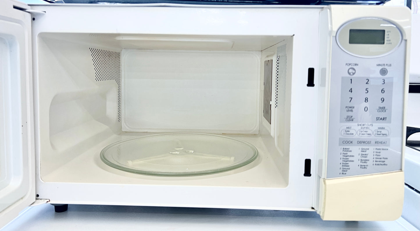 1.1 Cu Ft  Sharp Carousel  CounterTop Microwave ,  Off White, 444110