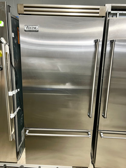 Viking 5 Series 36 Built In Bottom Freezer Refrigerator VCBB5363ELSS,Stainless Steel,Air Purifier,2 Deli Drawers,SpillProof Glass Shelves,2 Humidity Zones,Aluminum Door Bins,20.4 Cu. Ft. Capacity,Sabbath Mode,Stainless Steel,Left Hinge Door Swing,444130