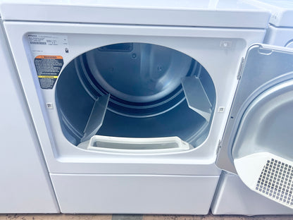 Speed Queen Commercial 26 Inch Washer and 27 Inch Dryer Set , Electric , Residential Usage , White Color , 373705