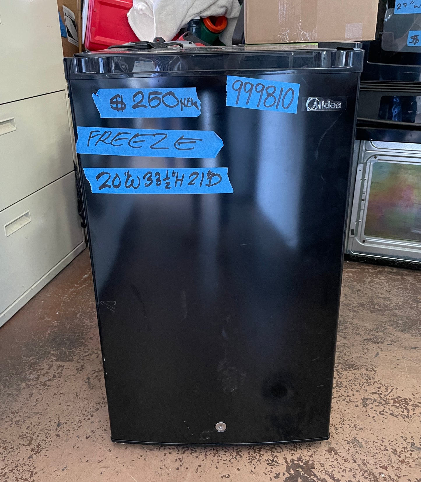 Midea 20" New Upright Freezer In Black, MRU03M2ABB, 999810