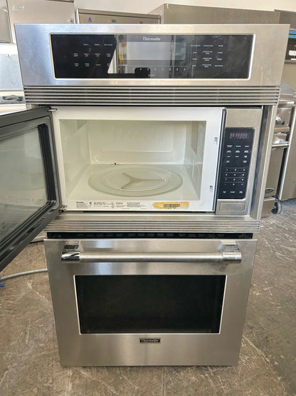 Thermador Combination SE-Series SEM272BP 27 Inch Combination Flat Front Wall Oven Integrated 1100-Watt Microwave, Advanced Third Element Convection in Lower Oven & Extra-Large Oven Stainless Steel w/ Professional Handle 369561