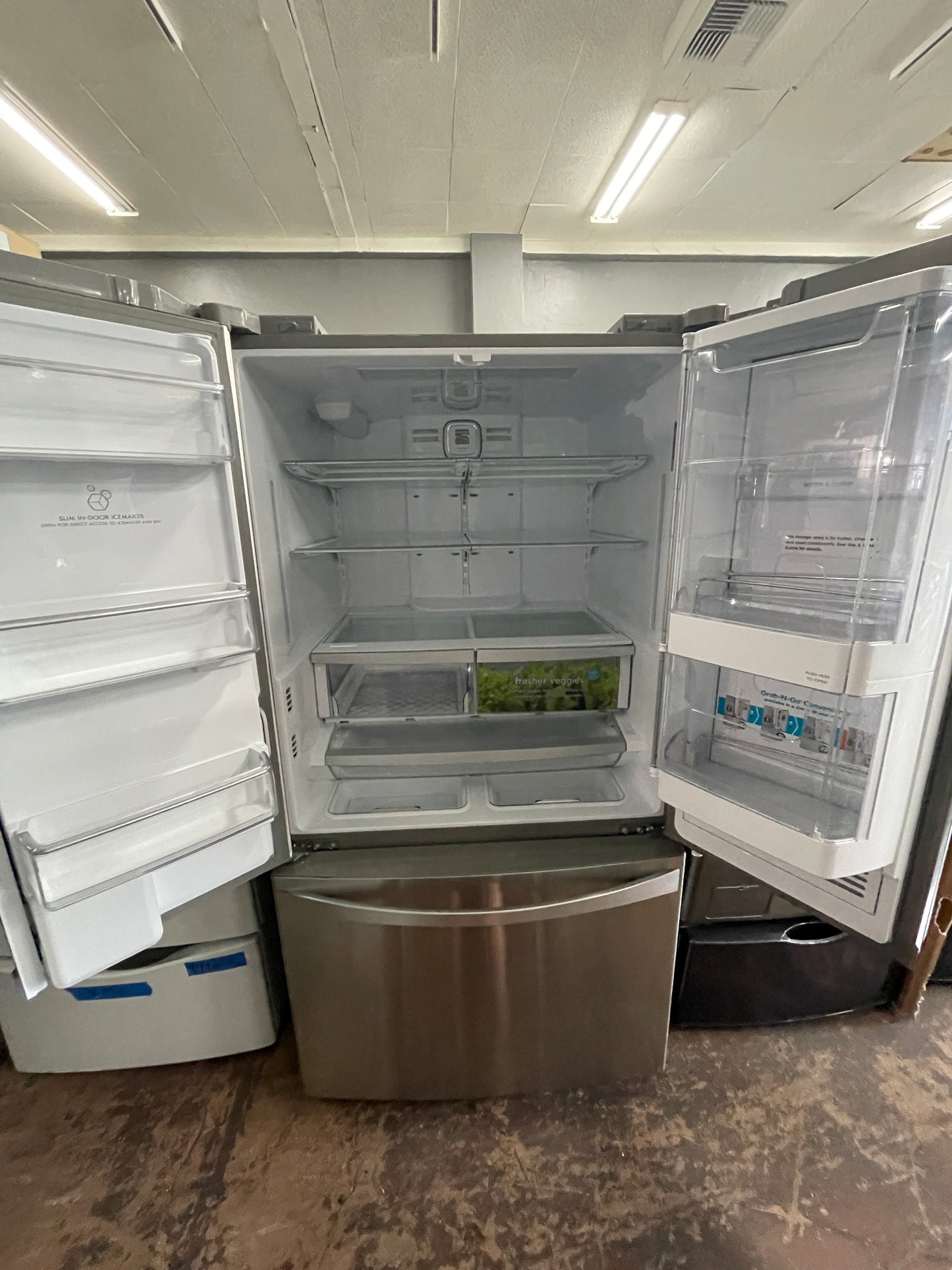 Kenmore Elite 36 Inch French Door Refrigerator Grab-N-Go, Door-In-Door Stainless Steel, 795.72193.3 , 999858