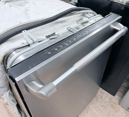 24 Inch JennAir Stainless Steel Built In Dishwasher JDB1250AWP , 373712