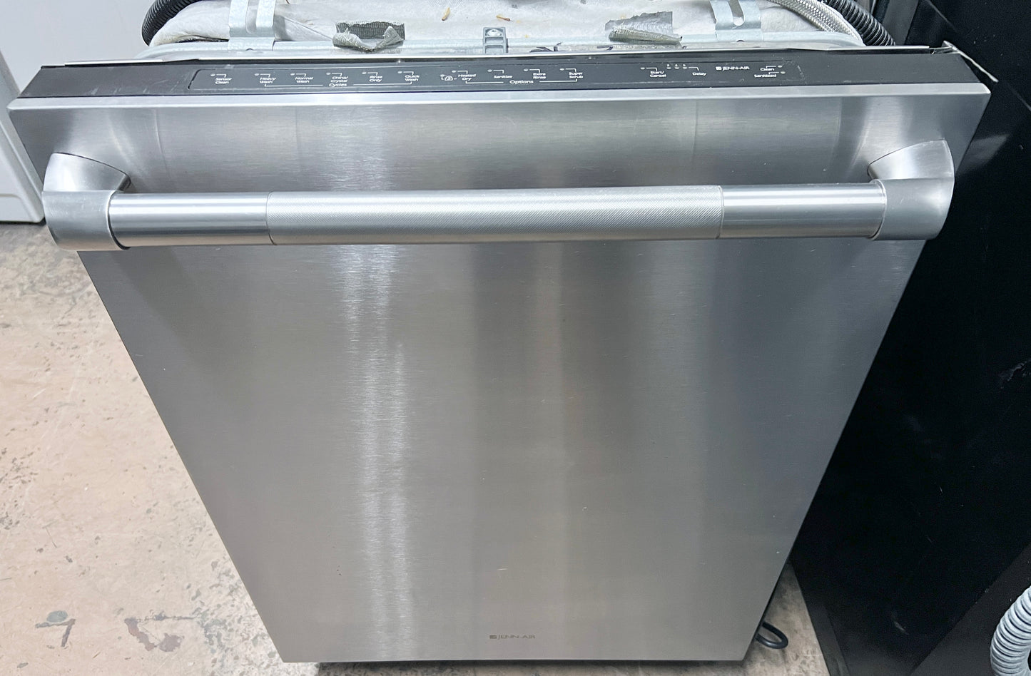 24 Inch JennAir Stainless Steel Built In Dishwasher JDB1250AWP , 373712