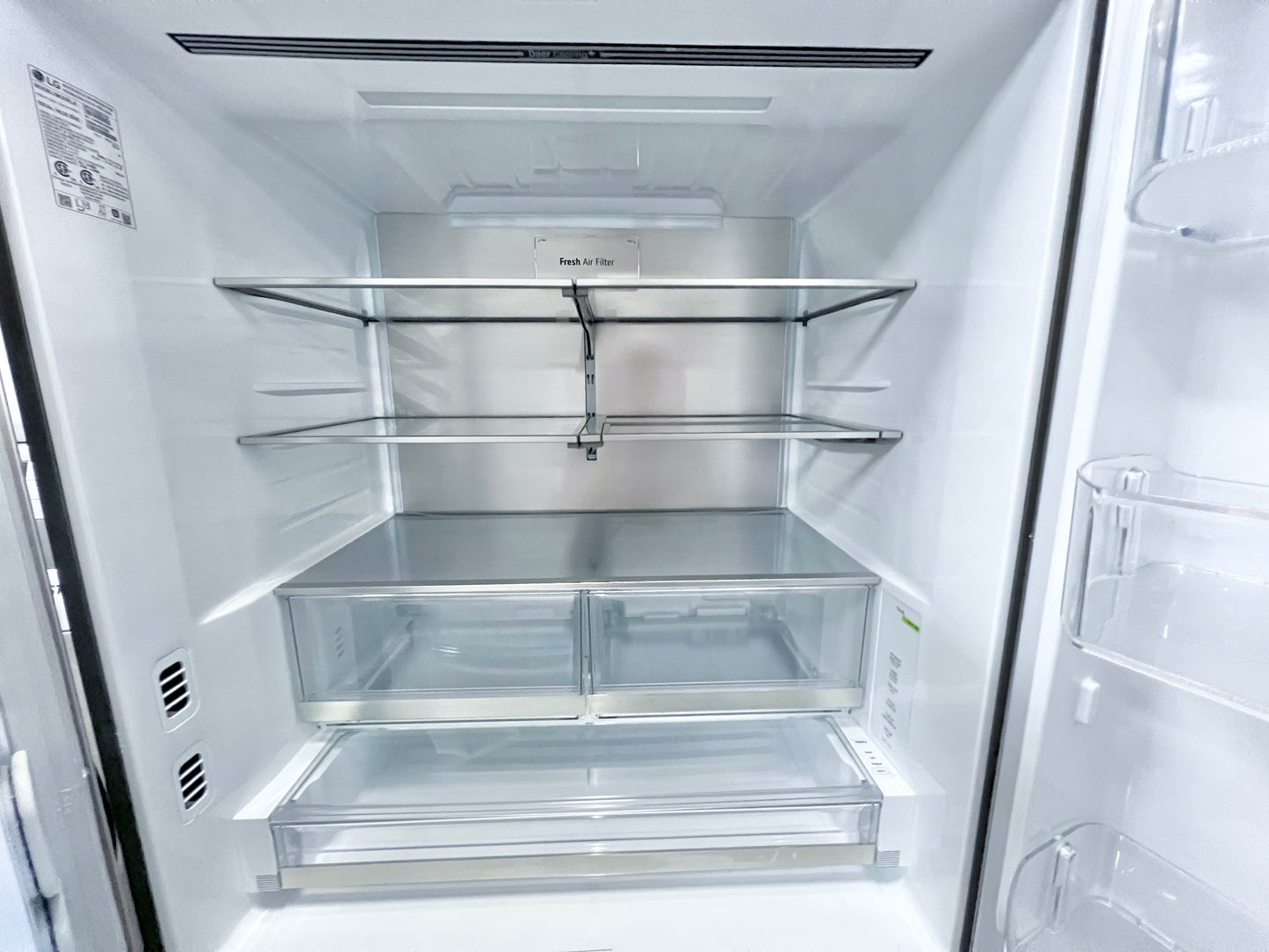 36 Inch LG  LRYXC2606S Counter Depth MAX French Door Refrigerator 26 Cu. Ft.,  Wi-Fi, Smart Diagnosis, 3 Built-in Ice Maker, UVnano Dispenser, ENERGY STAR, ADA ,PrintProof Stainless Steel , 373719