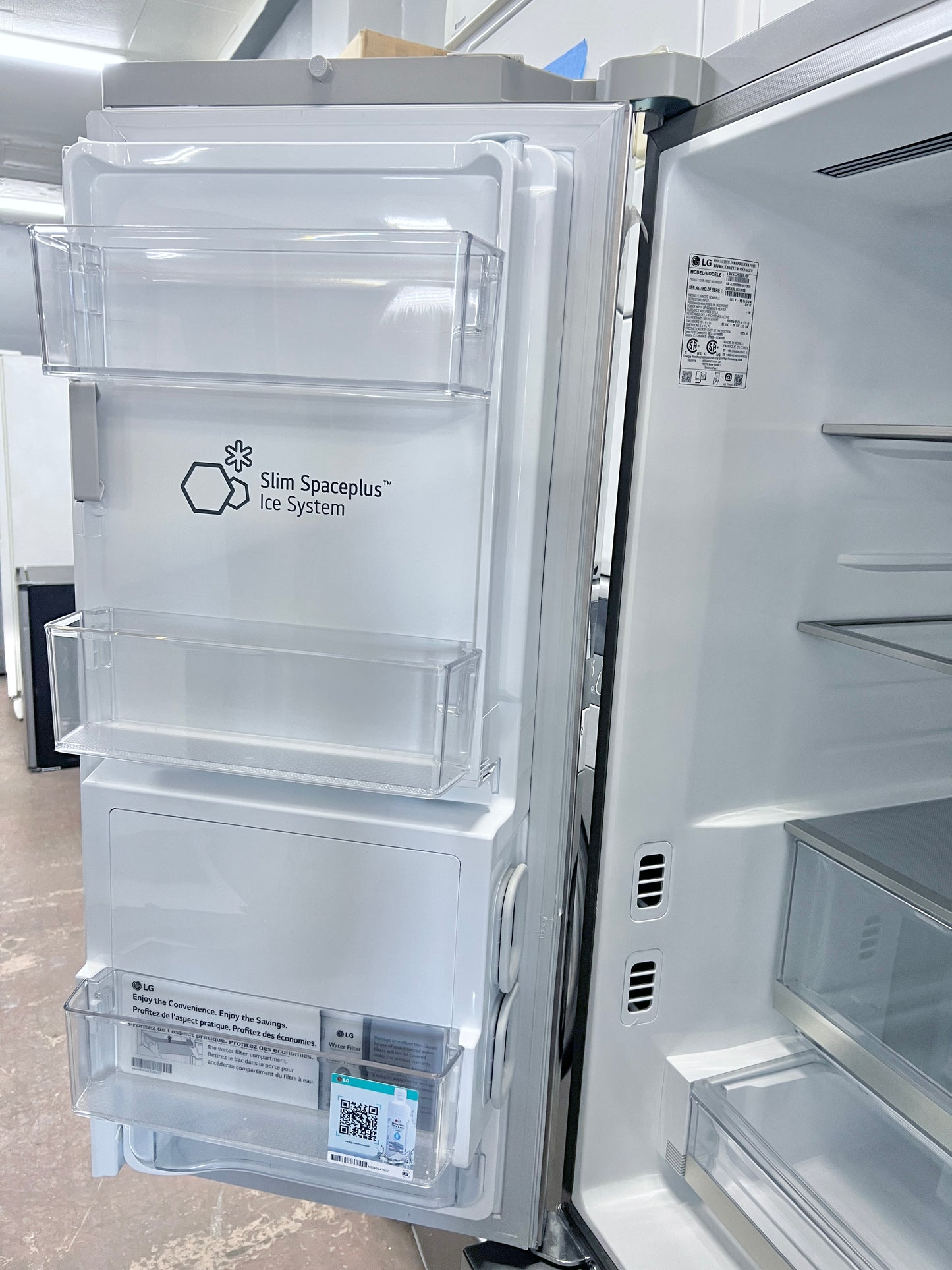 36 Inch LG  LRYXC2606S Counter Depth MAX French Door Refrigerator 26 Cu. Ft.,  Wi-Fi, Smart Diagnosis, 3 Built-in Ice Maker, UVnano Dispenser, ENERGY STAR, ADA ,PrintProof Stainless Steel , 373719