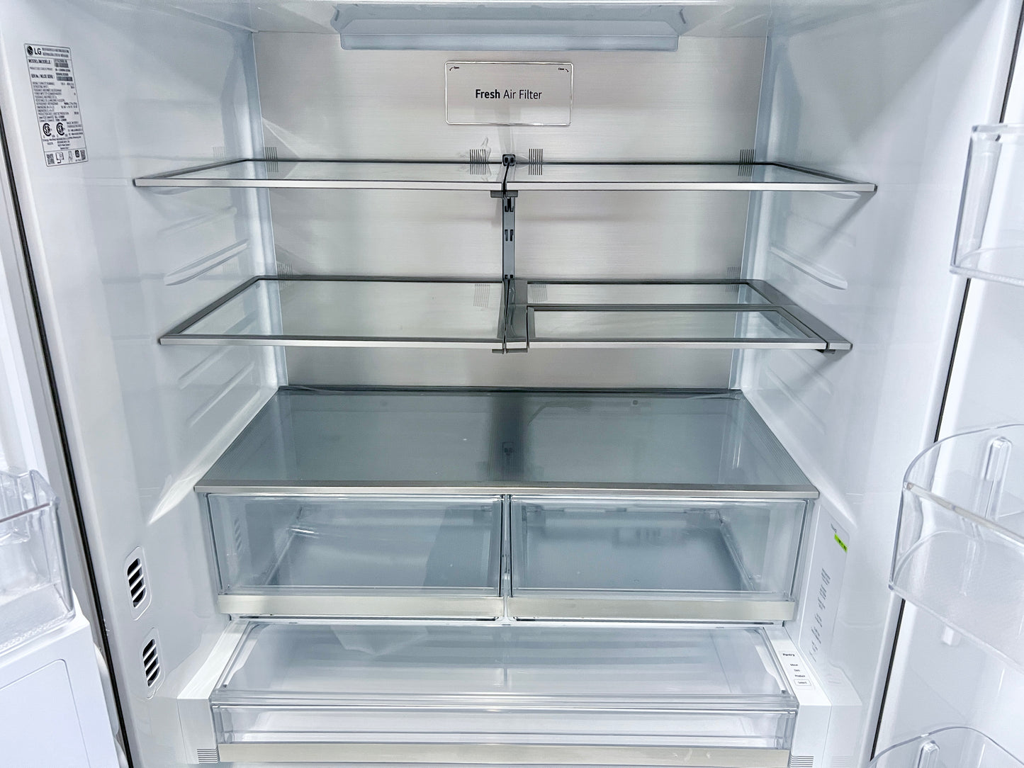 36 Inch LG  LRYXC2606S Counter Depth MAX French Door Refrigerator 26 Cu. Ft.,  Wi-Fi, Smart Diagnosis, 3 Built-in Ice Maker, UVnano Dispenser, ENERGY STAR, ADA ,PrintProof Stainless Steel , 373719
