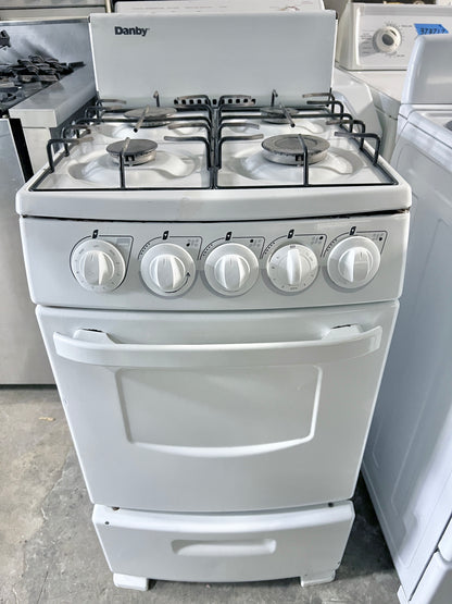 Danby 4 Burner Gas Range ,  Oven , White 20 Inch 444513