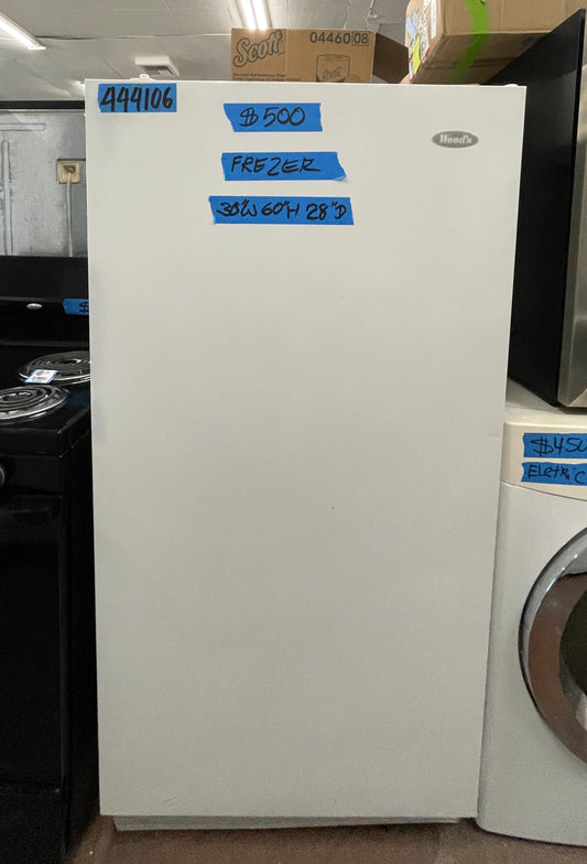 Woods 30 Inch Upright Freezer In White Ready For Pick Up, V15NAA, 444106