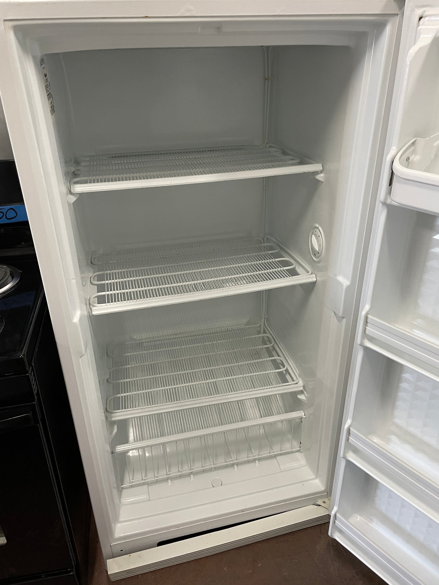 Woods 30 Inch Upright Freezer In White Ready For Pick Up, V15NAA, 444106